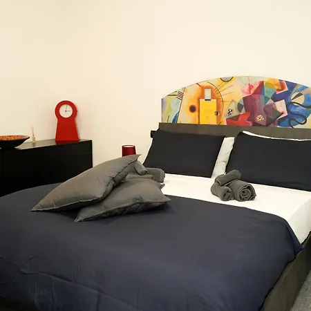 Art Terrace Apartment *